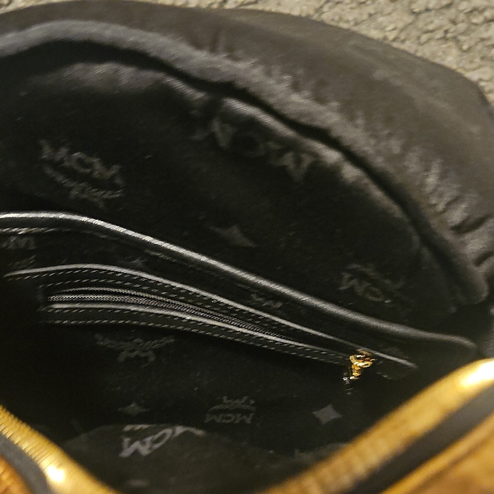 Gold Backpack - image 10